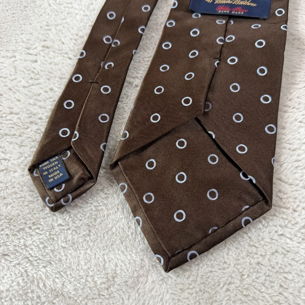 Brooks Brothers excellent pre